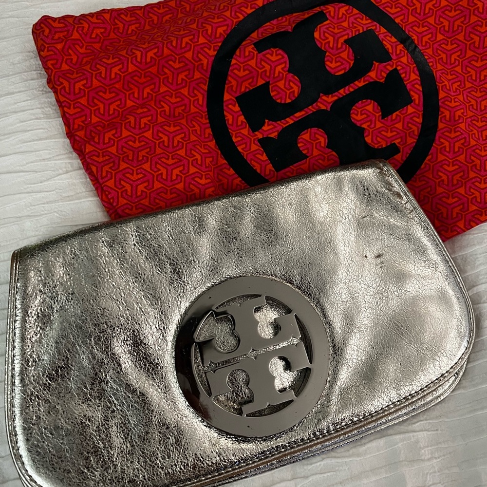 Authentic Tory Burch clutch